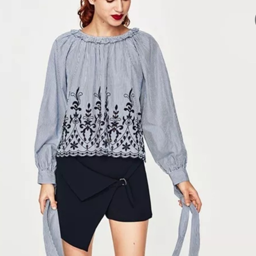Flawed** Zara Blue Striped Blouse